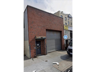 Solid Brick warehouse in prime Sunset Park, M1-2 Zoning. Lot - photo 2