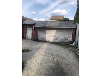 -This property in the sought-after Flushing neighborhood of - photo 6