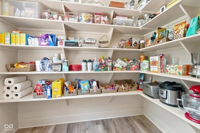 Rare Opportunity in the Exclusive Gated Hidden Oaks of The - photo 27