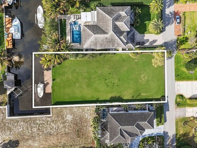 Welcome to a rare waterfront opportunity in one of the most - photo 27