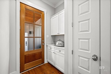 Better than new and impeccably maintained, this - photo 32
