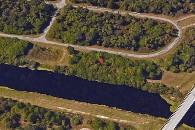 Great CANAL FRONT property in the heart of North Port's - photo 3
