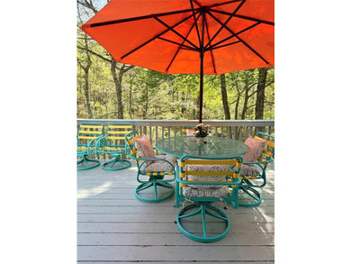 Bring all offers!! Welcome to this beautifully updated residence - photo 9