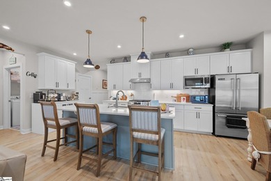Additional listing photo 4