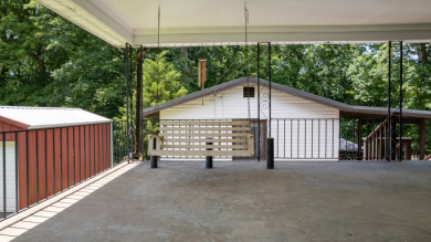 Neighborhood Boat Ramp, Garage - photo 15