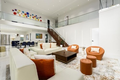 Luxurious, custom-built contemporary home built by Melinda - photo 11