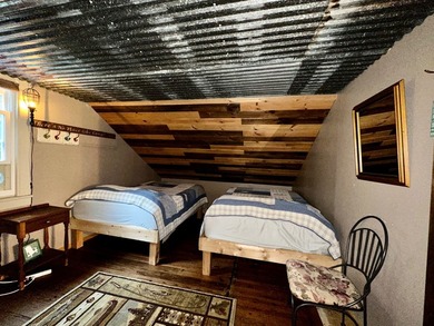 This cozy 4-season cabin is situated directly across the street - photo 11
