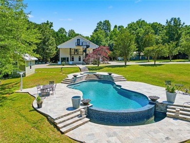 Luxury Estate on 5 Beautiful Acres with Saltwater Pool Welcome - photo 13