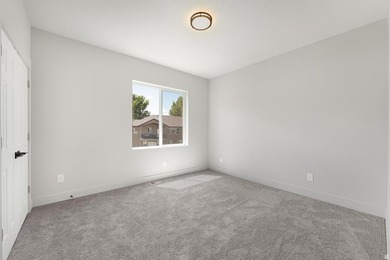 BEST VALUE IN SOUTH UTAH COUNTY for MOVE-IN READY home! This - photo 18