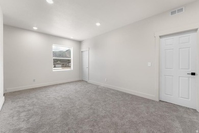 BEST VALUE IN SOUTH UTAH COUNTY for MOVE-IN READY home! This - photo 19