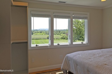 PERFECT IN LENOX!! This impeccably renovated Mid-Century Modern - photo 21