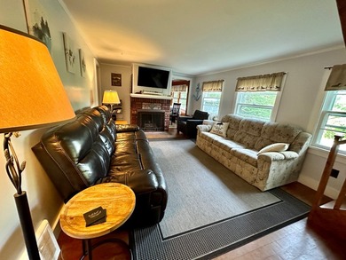 This cozy 4-season cabin is situated directly across the street - photo 26
