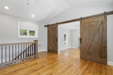 Luxury Estate on 5 Beautiful Acres with Saltwater Pool Welcome - photo 32
