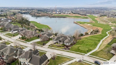 Open 7/15 from 5-7 Relax everyday while overlooking picturesque - photo 34