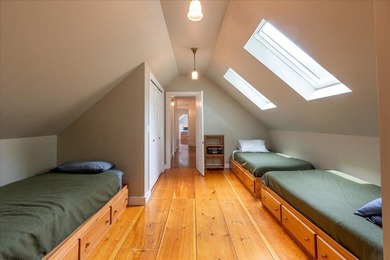 Proudly presented by Jannika Bragg | Cates Real Estate | | | - photo 38