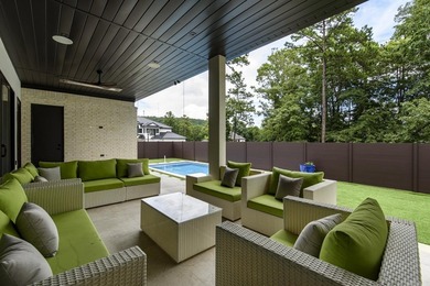 Luxurious, custom-built contemporary home built by Melinda - photo 41