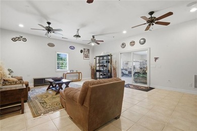 Luxury Estate on 5 Beautiful Acres with Saltwater Pool Welcome - photo 48
