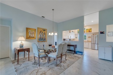 stunning top-floor *penthouse-style* condo updated, and - photo 5