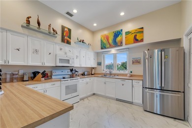 stunning top-floor *penthouse-style* condo updated, and - photo 8