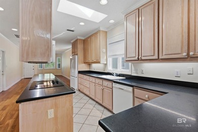 Welcome to one of the largest and most distinctive cottages in - photo 5