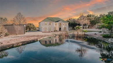 (private lake, pond, creek) Home For Sale in Victoria Texas