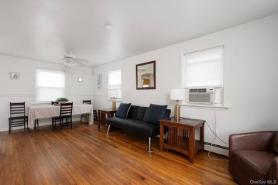 Welcome to this charming, well maintained Cape Cod style house - photo 3