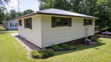 Neighborhood Boat Ramp, Garage - photo 8