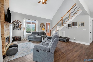This newer 2023 craftsman style home sits on 16 acres and offers - photo 8