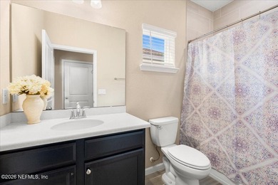 Welcome home to this well-maintained and immaculate 4-bedroom, 3 - photo 18