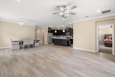 Welcome home to this well-maintained and immaculate 4-bedroom, 3 - photo 19