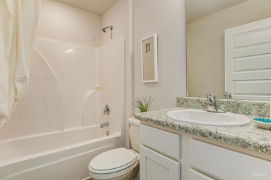 The Callaway plan is a lovely three-bedroom, two-bathroom home - photo 21