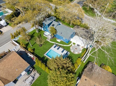 Ideally situated in the heart of Hampton Bays with walk-to- town - photo 2