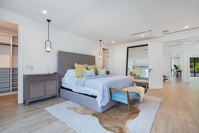 Victoria Park Modern Masterpiece | Built 2023 Privately gated - photo 12