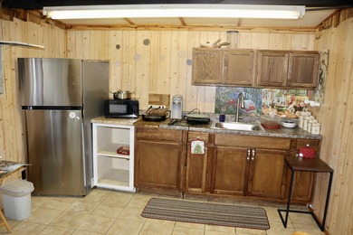 Country Living Solar Home with Guest Cottage - Ideal