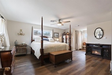 OPEN HOUSE & ESTATE SALE THURSDAY 3.19 - SUNDAY 3.22, 10:00-4:00 - photo 17