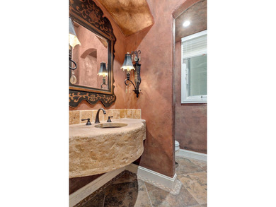 Luxury Golf Course Living in MillwoodAn extraordinary - photo 25