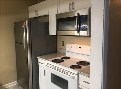 Brand New Hvac System installed 2026. Investor opportunity in - photo 6