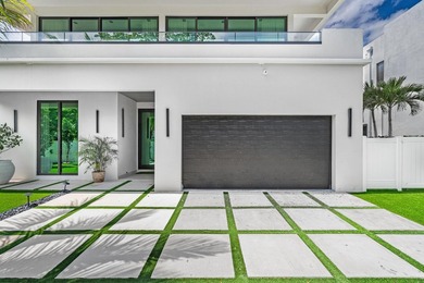 Victoria Park Modern Masterpiece | Built 2023 Privately gated - photo 29