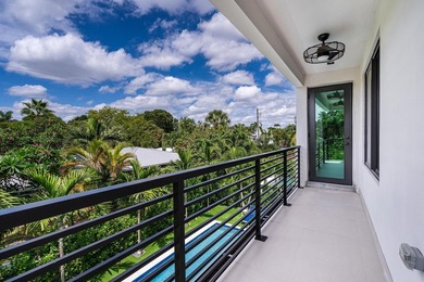 Victoria Park Modern Masterpiece | Built 2023 Privately gated - photo 34