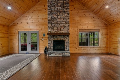 Cabin in Ironwood with Dock - photo 17