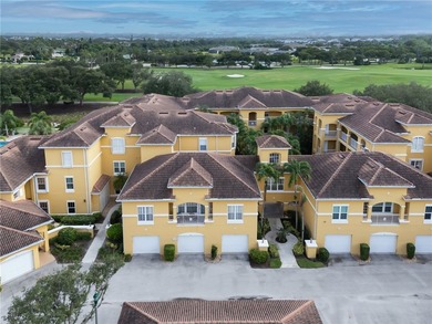 Enjoy the best of Vero Beach living in this 3 bed, 2 bath first - photo 3