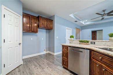 Welcome to this beautifully maintained 3-bedroom, 2-bath home - photo 14