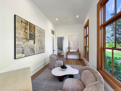 Newly constructed architectural showpiece in the heart of - photo 20
