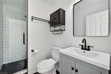 Welcome to this beautifully updated 3-bedroom, 2.5-bath townhome - photo 22