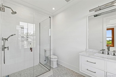 Newly constructed architectural showpiece in the heart of - photo 25