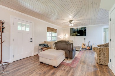 Welcome to Greenland Park Road, where peaceful country living - photo 6