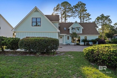 Designed for comfortable waterfront living, this recently - photo 2