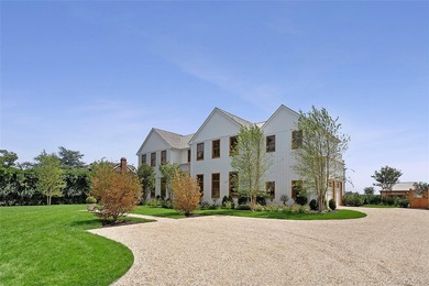 Newly constructed architectural showpiece in the heart of - photo 43