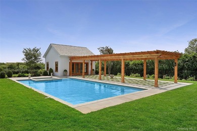 Newly constructed architectural showpiece in the heart of - photo 44