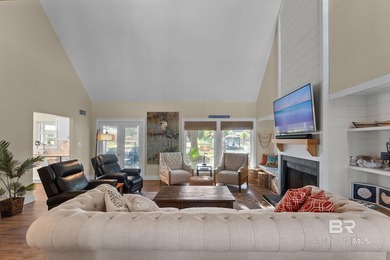 Designed for comfortable waterfront living, this recently - photo 10
